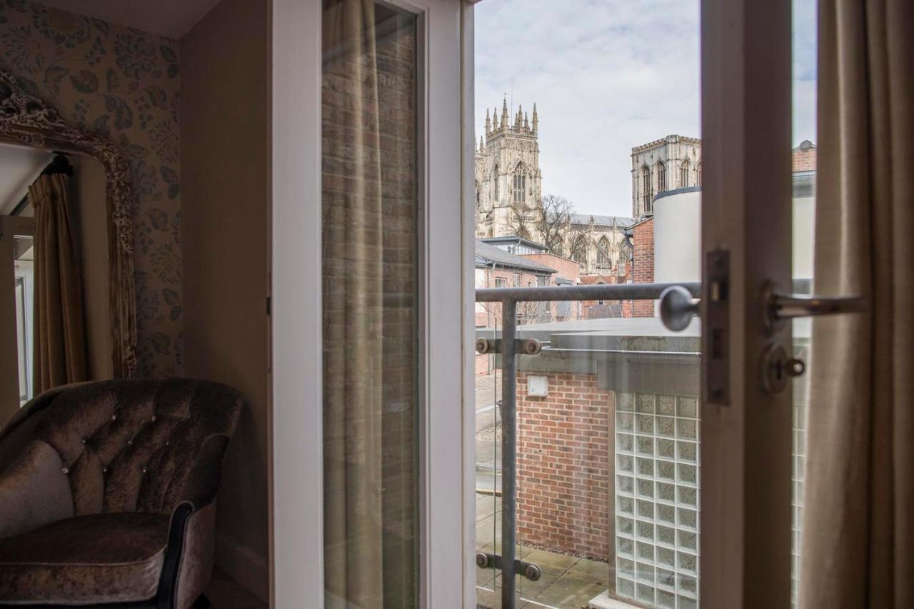 Апартаменты St Helen'S House With Minster Views Йорк Экстерьер фото